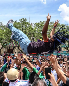 Por los aires