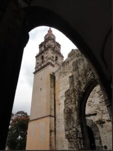 Pobreza evangélica, riqueza arquitectónica: la catedral de Cuernavaca